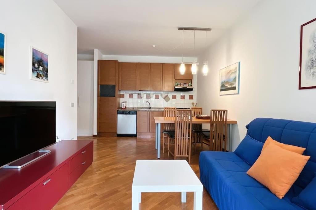 La Piazzetta Verde - Affitti Brevi Italia Lecco Luaran gambar